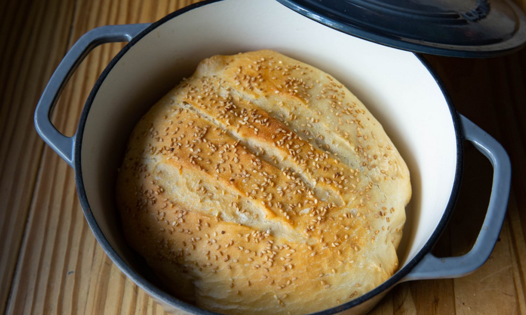 Best Dutch Oven For Bread in 2024