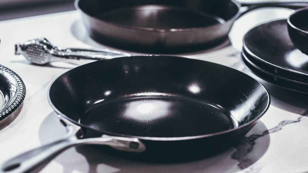 Carbon Steel vs Stainless Steel Pan: Which Is Better?