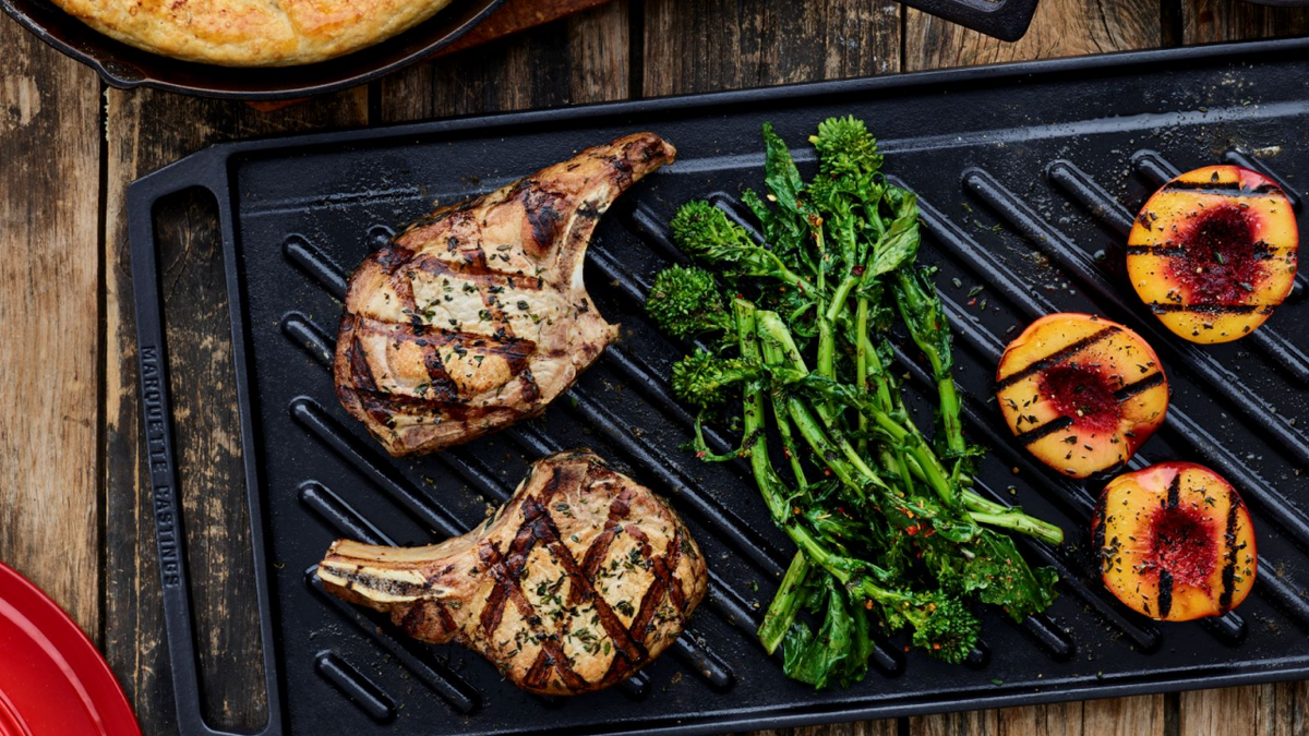 How To Clean a Griddle StepByStep Guide Marquette Castings